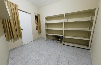 ALQUILER DE CASA EN CALLE LOS SAUCES, URB. SANTA VICTORIA